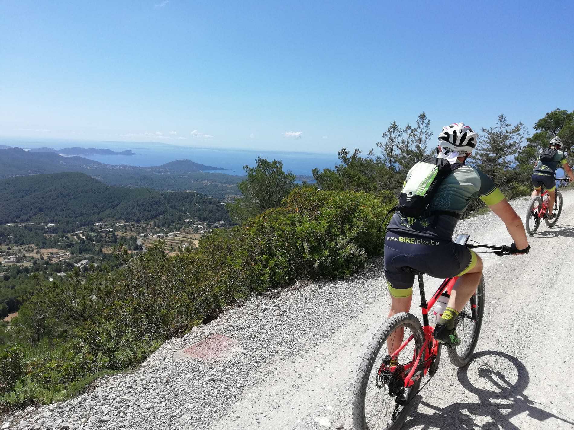 DRIE DAGEN MOUNTAINBIKE IN IBIZA